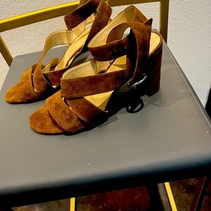 NWOT Ann Taylor Suede Sandal- Sz 11